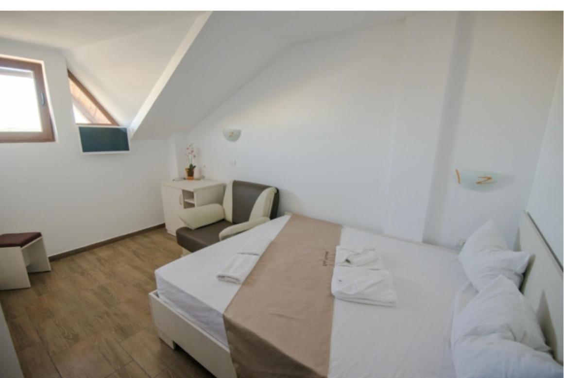 Complex Turistic Perla Venusului Hotel ภายนอก รูปภาพ